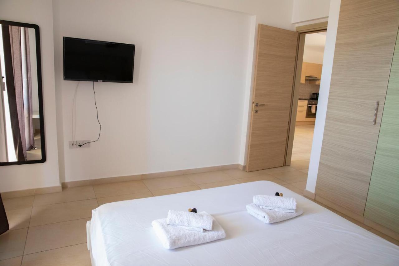 Marcelia Napa Suites 圣纳帕 外观 照片